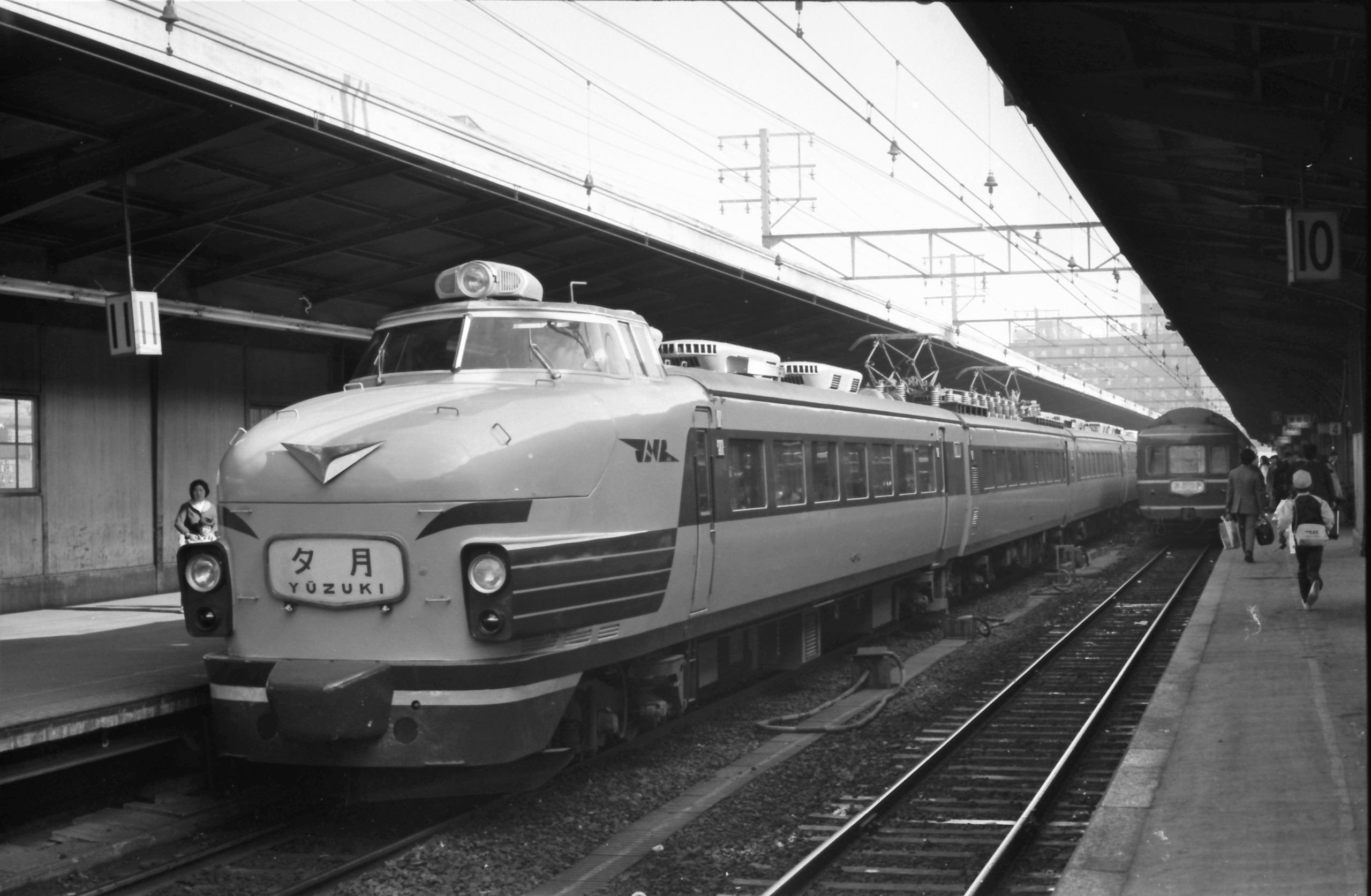 臨時特急「夕月」 大阪 s47.01.09